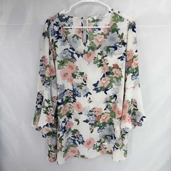 Rose & Olive Women 2X Floral Blouse Tunic Top Round Neck 3/4 Bell Sleeve Flowy - Picture 1 of 9